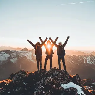 考研政治时政复习,看蒋中挺的还是任燕翔的?